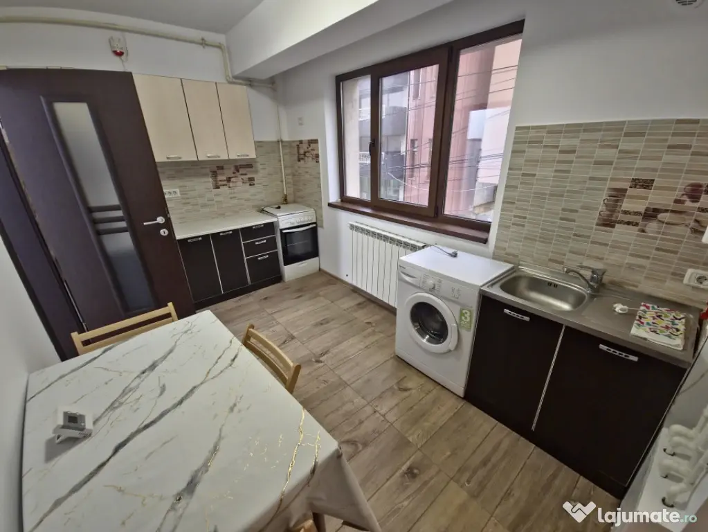Bld. Mamaia – Delfinariu 2 camere | bloc nou termen lung