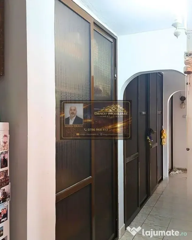 Apartament 3 camere, 73 mp | Etaj 4 cu acoperiș | Zonă ...