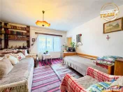 Casa traditionala, cu 709 mp teren intravilan zona apreciabi 