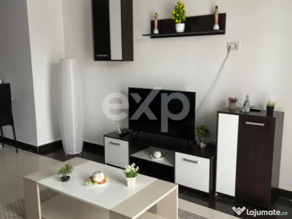 De vânzare apartament de lux ,2 camere decomandate, Mamaia