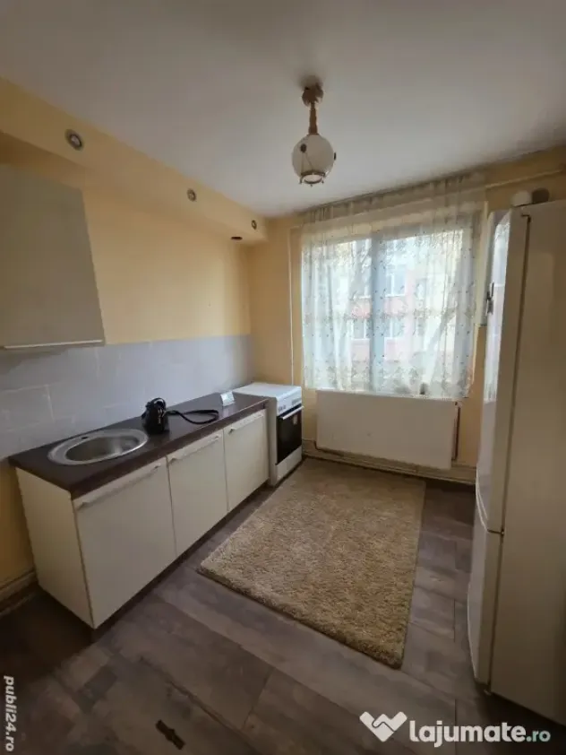 Garsoniera Astra Planete renovata,68000 Euro