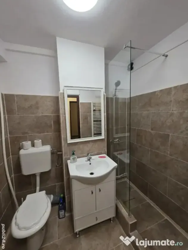 Garsoniera Astra Planete renovata,68000 Euro