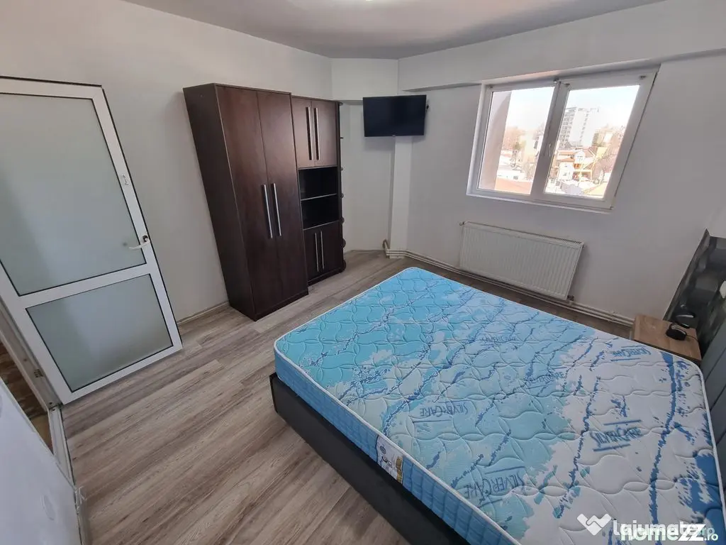 Apartament 3 camere zona Trocadero - Constanta (Constanta)