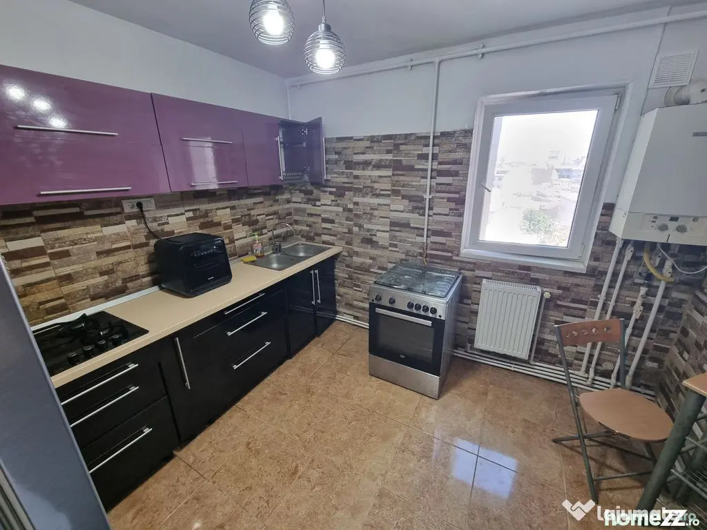Apartament 3 camere zona Trocadero - Constanta (Constanta)