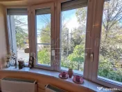 Casa Strada Muntii Carpati, 3 camere, curte proprie 