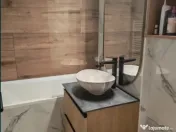 Apartament 2 camere, decomandat- zona Grivitei 