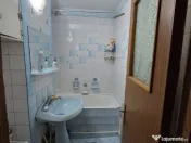 Ap 3 camere Calea Calarasilor Viziru 3 , sup 64 mp 