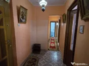 Ap 3 camere Calea Calarasilor Viziru 3 , sup 64 mp 