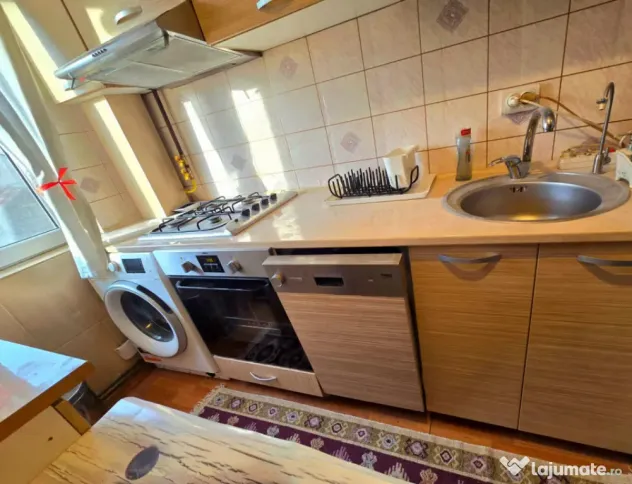 Apartament 2 camere | Piata Ovidiu - Ultracentral | Etaj int