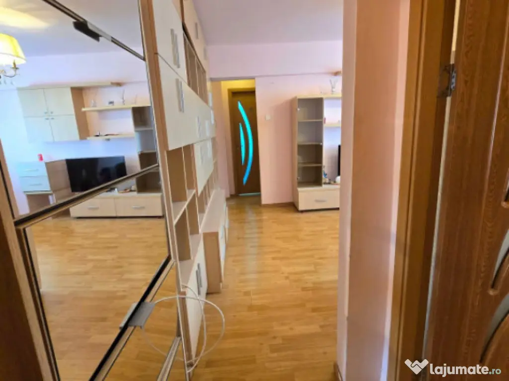 Apartament 2 camere | Piata Ovidiu - Ultracentral | Etaj int