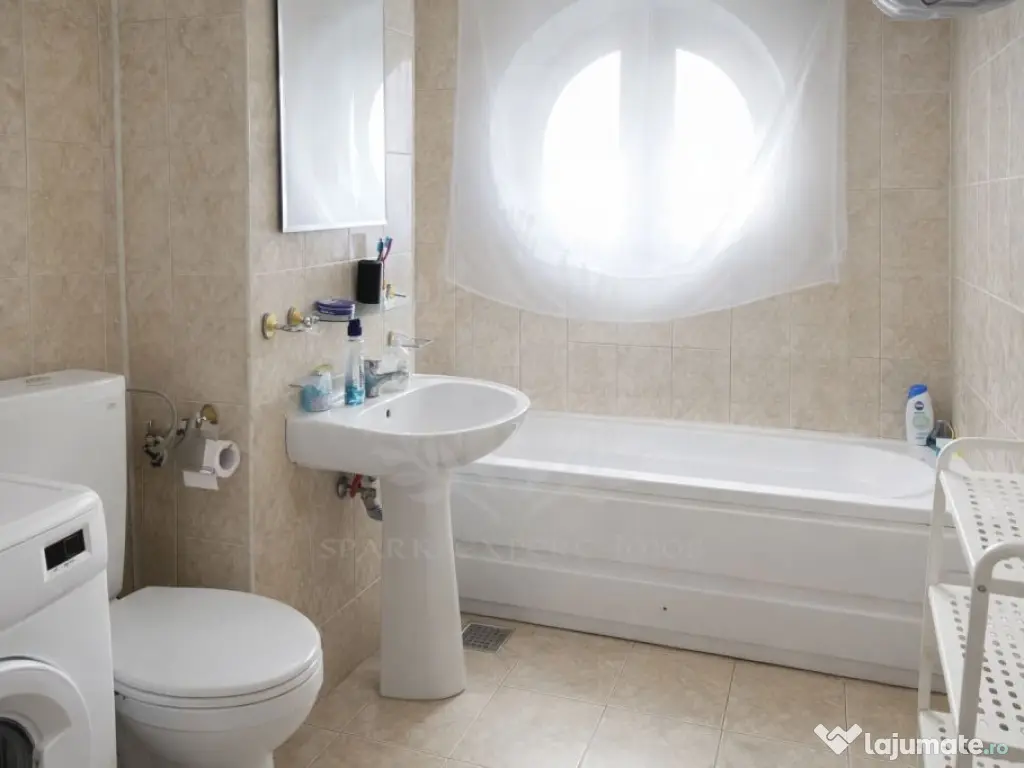 Inchiriere studio, bloc nou, zona Vest, Ploiesti