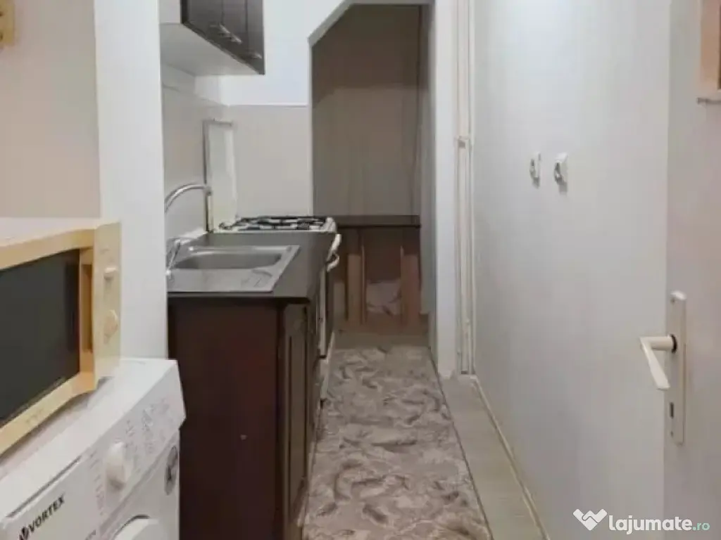 Apartament 1 camera D, in Gradinari,