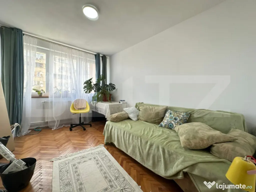 3 camere decomandat, luminos, zonă excelentă – Progresu,