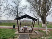 Chirie, 2 dormitoare, str. Sovata. 400 E/lună negociabil... 