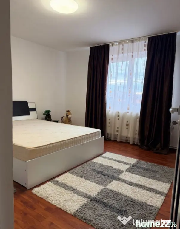 Casă de închiriat, 150 mp, zona Democrației