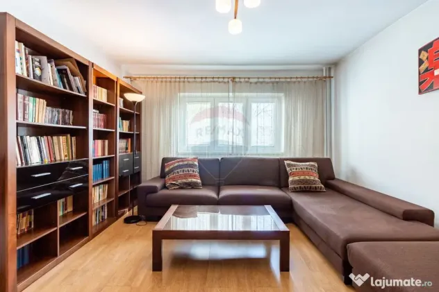 Apartament cu 3 camere de vânzare în zona Nerva Traian ...