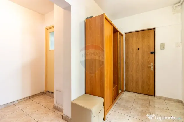 Apartament cu 3 camere de vânzare în zona Nerva Traian ...