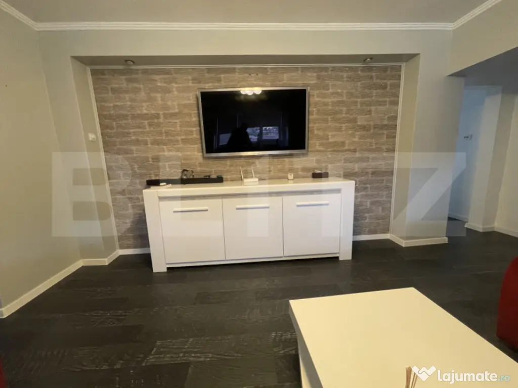 Apartament 3 camere zona Centrala