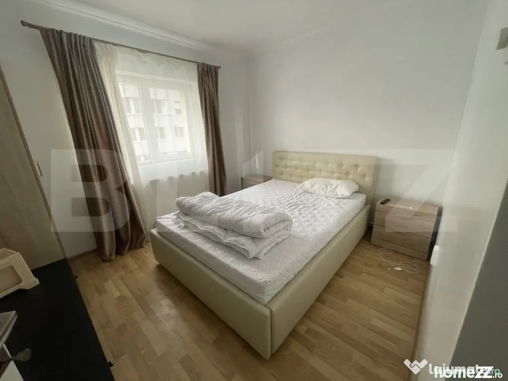 Apartament cu 3 camere, zona centrala