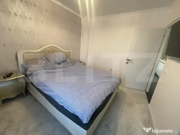 Apartament cu 3 camere, zona centrala