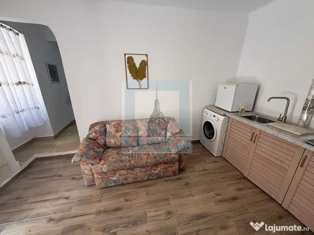 Corp casa de 5 garsoniere mobilate/utilate - zona Brașov...