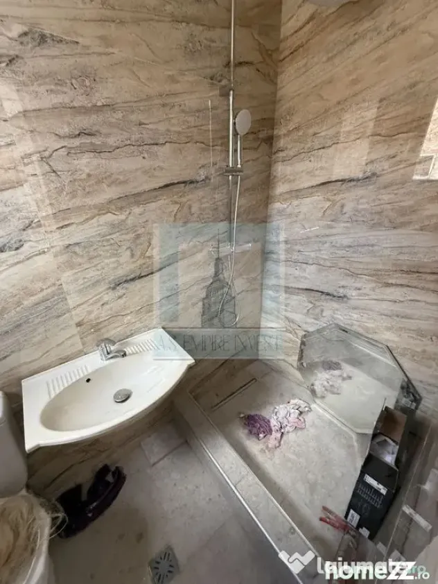 Apart. la casa , 4 camere, mobilate/utilate - zona Brașo... - Brasov (Brasov)
