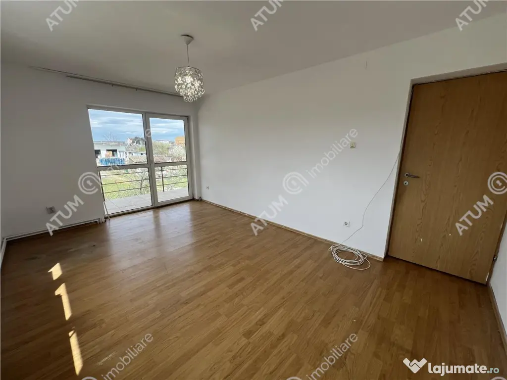 Apartament cu 3 camere si balcon la etajul 1 zona Trei Steja