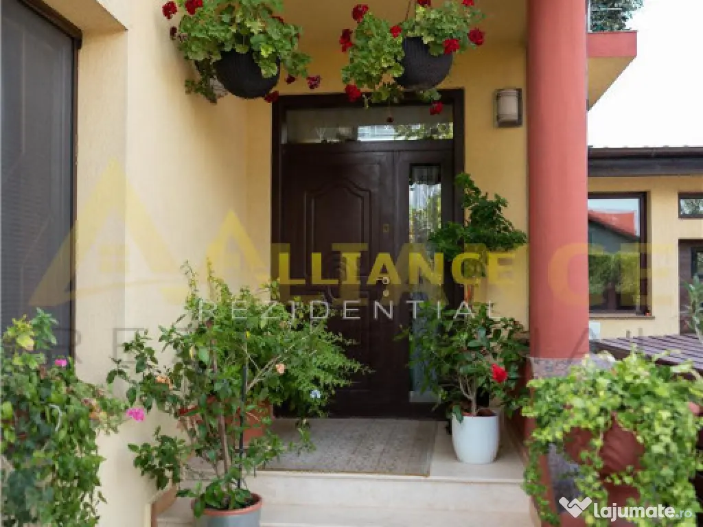 {766 MP TEREN} Vila cu 7 camere | LUX - Piscina