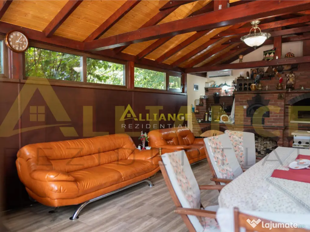 {766 MP TEREN} Vila cu 7 camere | LUX - Piscina