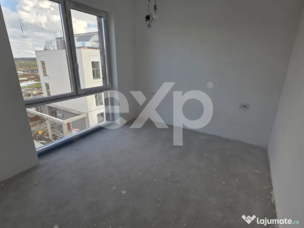 Apartament 3 camere + parcare de vanzare- Catted Family- nef