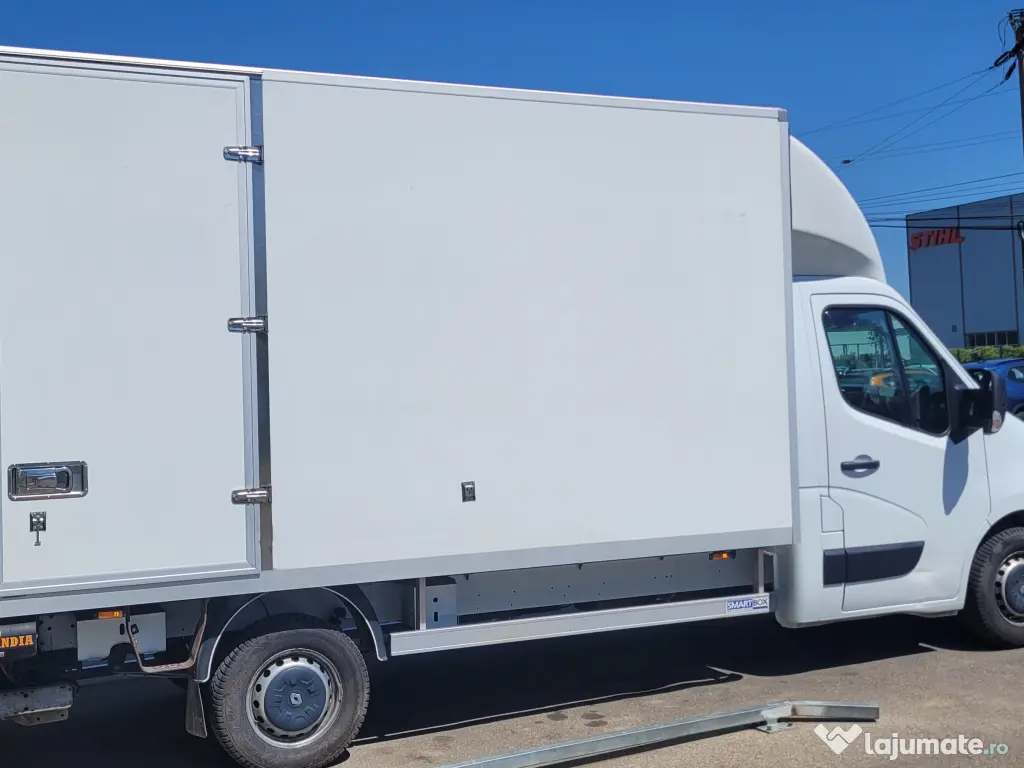 Renault Master cu lift Dholandia