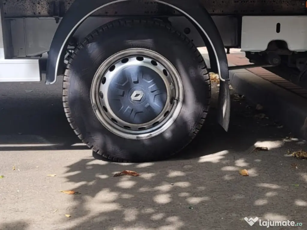 Renault Master cu lift Dholandia