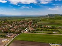 FILM! Pe 1.200mp teren rezidenta cu gradina inflorata,aproap