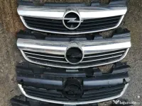 grila radiator Opel Zafira B 