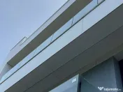 GlassWave - Sticla securizata / Balustrade din sticla / Dușuri din sticla 