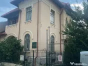 Spațiu Comercial // Birouri, 4 camere, ultracentral,