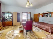 Casă autentică mocănească | Grădină 881 mp | Zonă ... 