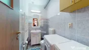 Casă autentică mocănească | Grădină 881 mp | Zonă ...