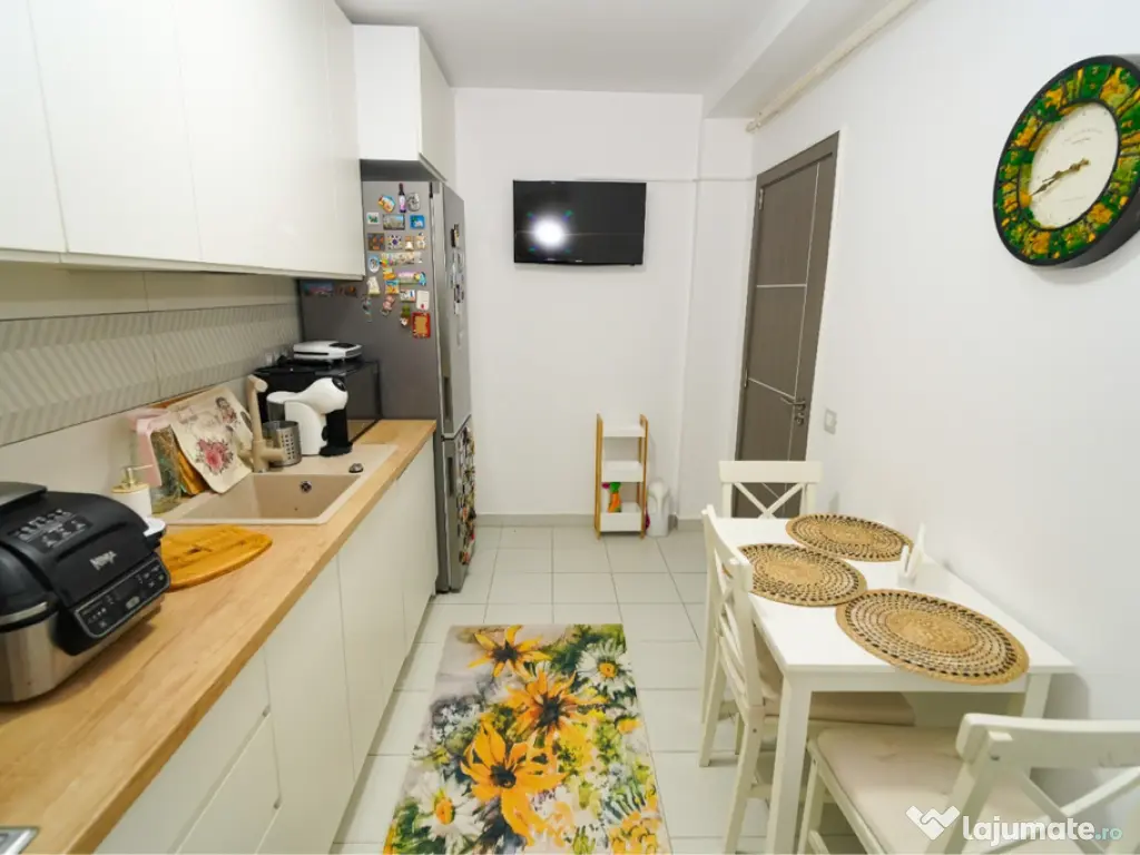 Apartament de închiriat