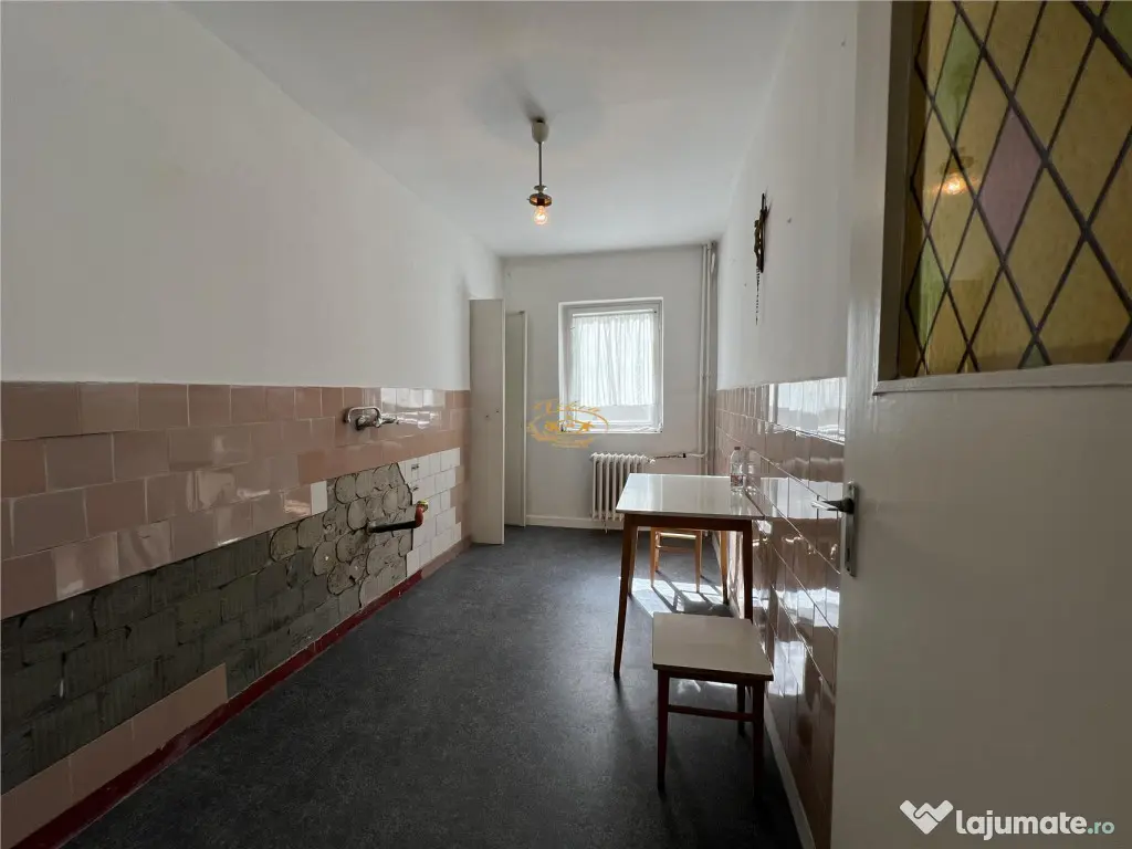 Apartament cu 2 camere (Gheorgheni, Cart. Bucin, bl. 21/B)