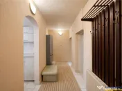 Casa potential:activitati comerciale, birouri, locuire multi 