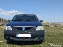 Vând Dacia Logan