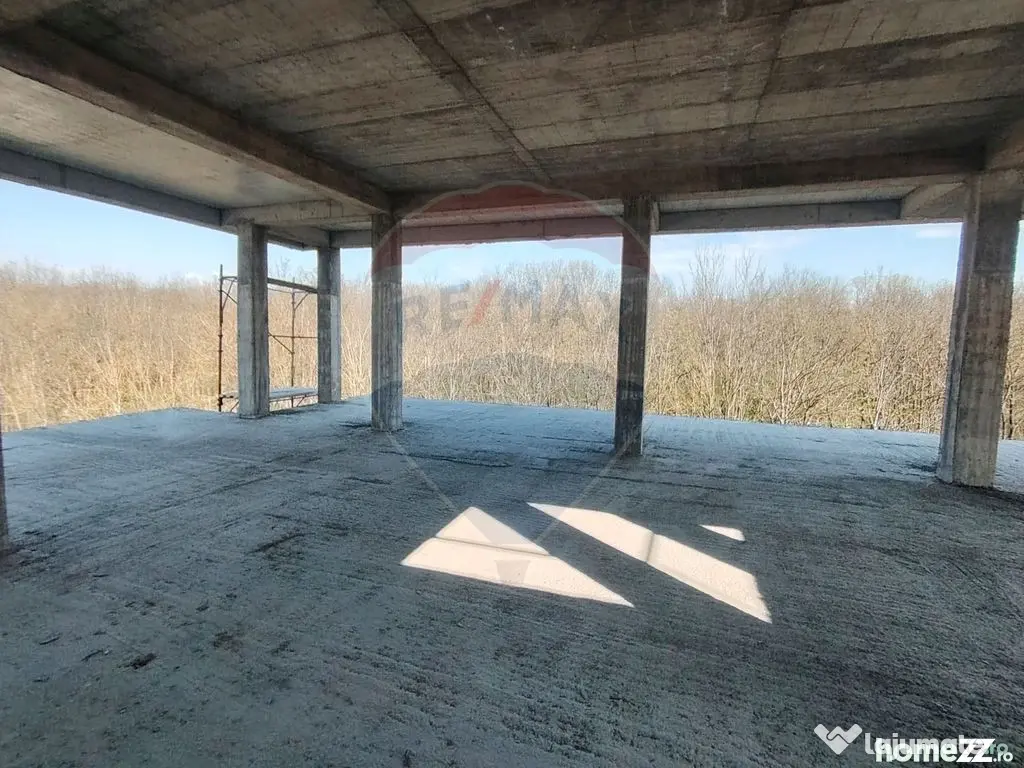 Apartament 4 camere CRANGUL PETRESTI.