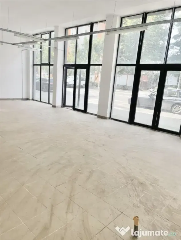 De spatiu comercial – Cartierul Decebal-Dacia, Oradea
