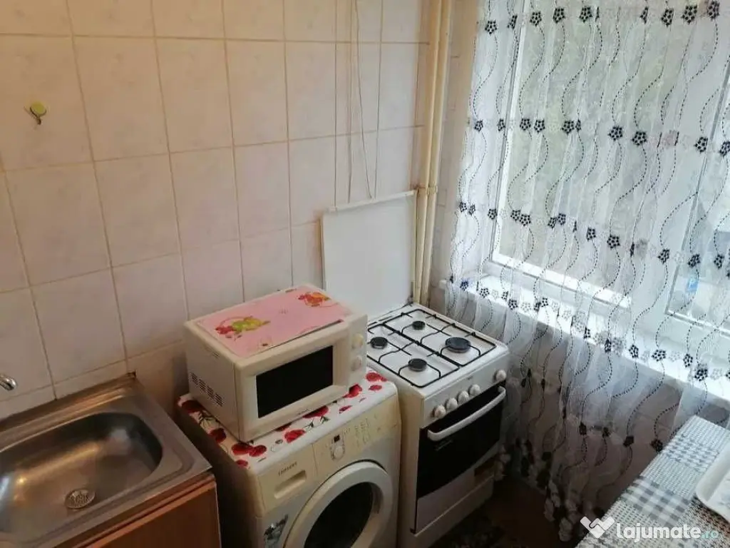 Aparatorii patriei etaj 3 turnu magurele