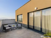 FILM3D! Penthouse spatios,luminos,terasa generoasa,Maurer,Tr 