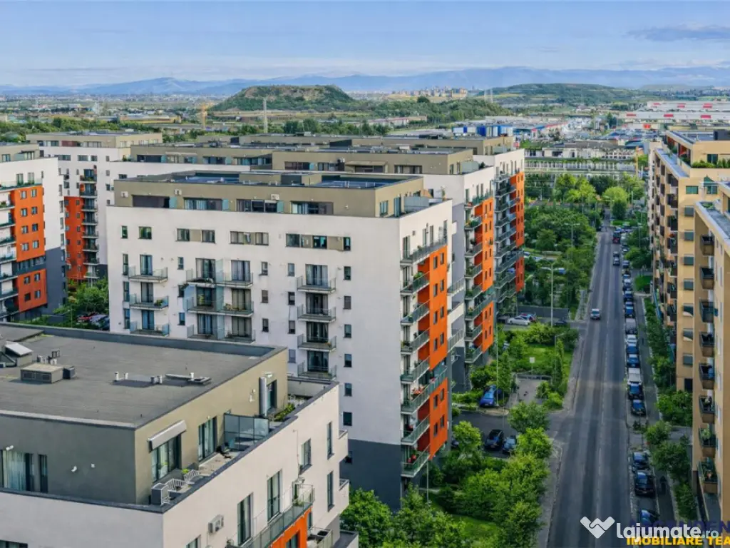 FILM3D! Penthouse spatios,luminos,terasa generoasa,Maurer,Tr