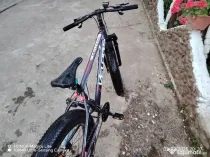 Vând bicicletă nouă