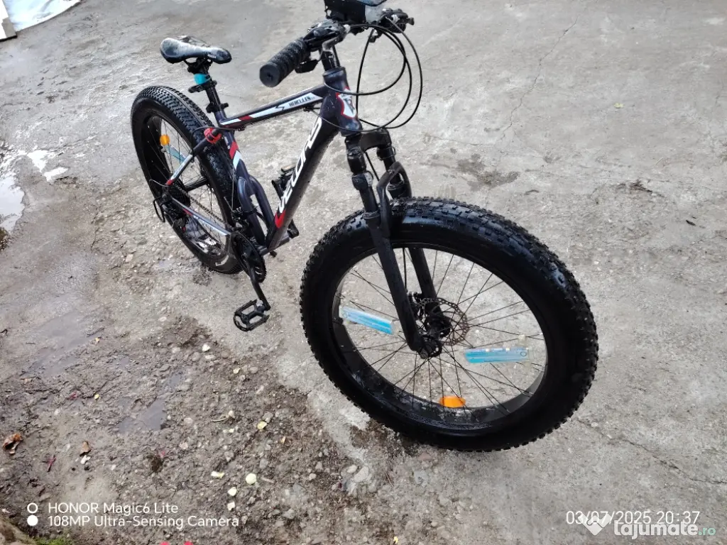 Vând bicicletă nouă