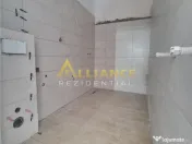 Young Residence 2 cam 64 mp la 10 min metrou